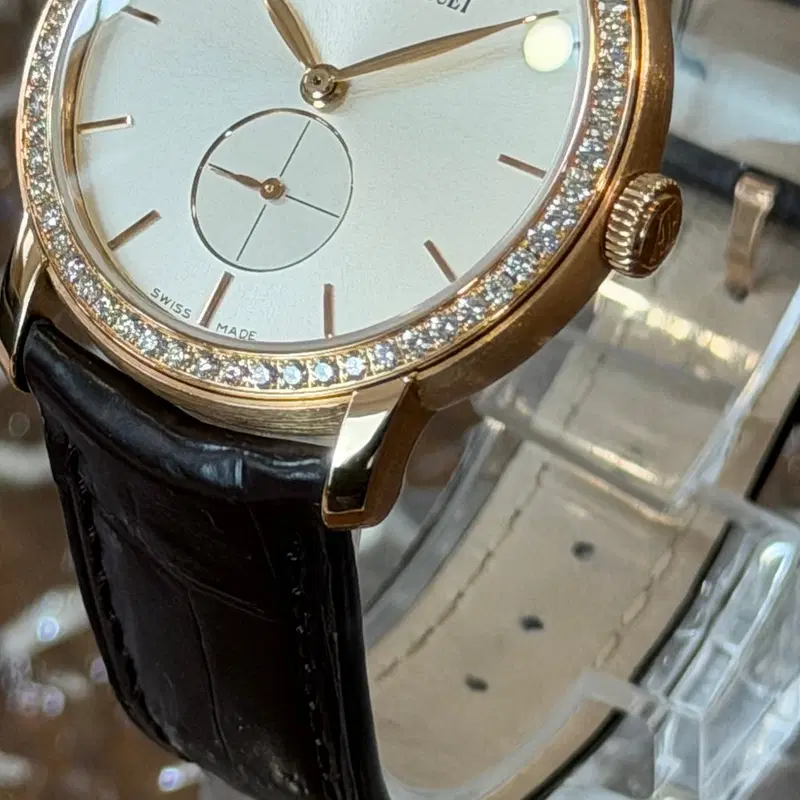 Audemars Piguet Jules Audemars. 77239OR.ZZ.A088CR.01