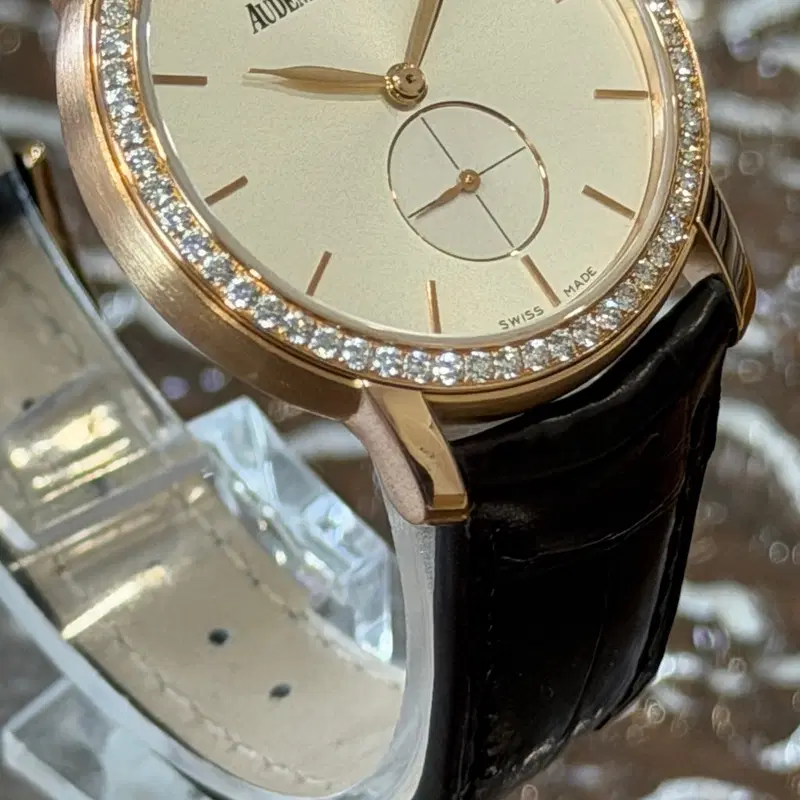 Audemars Piguet Jules Audemars. 77239OR.ZZ.A088CR.01