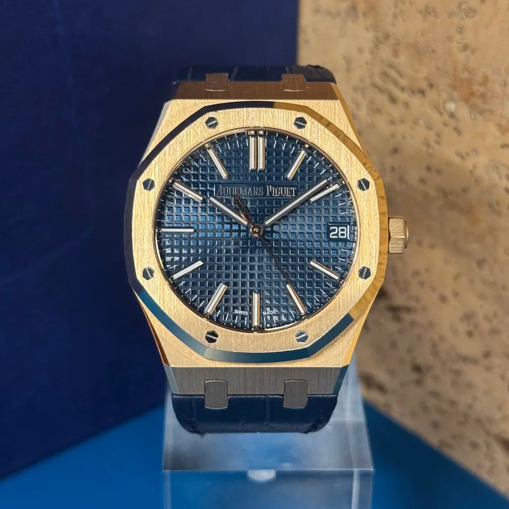 Audemars Piguet Royal Oak. 15510OR.OO.D315CR.01