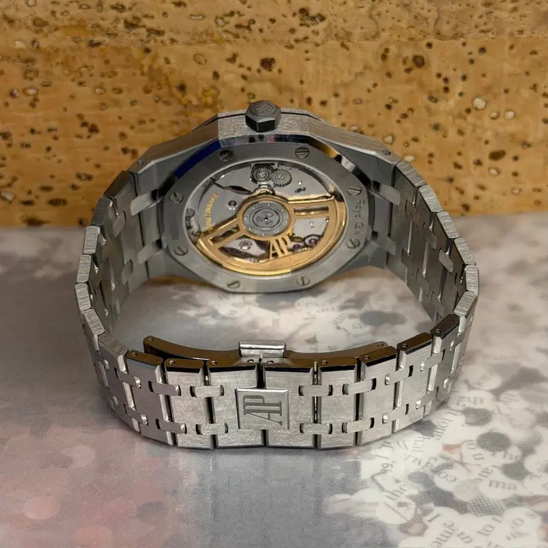 Audemars Piguet Royal Oak. 15510ST.OO.1320ST.10
