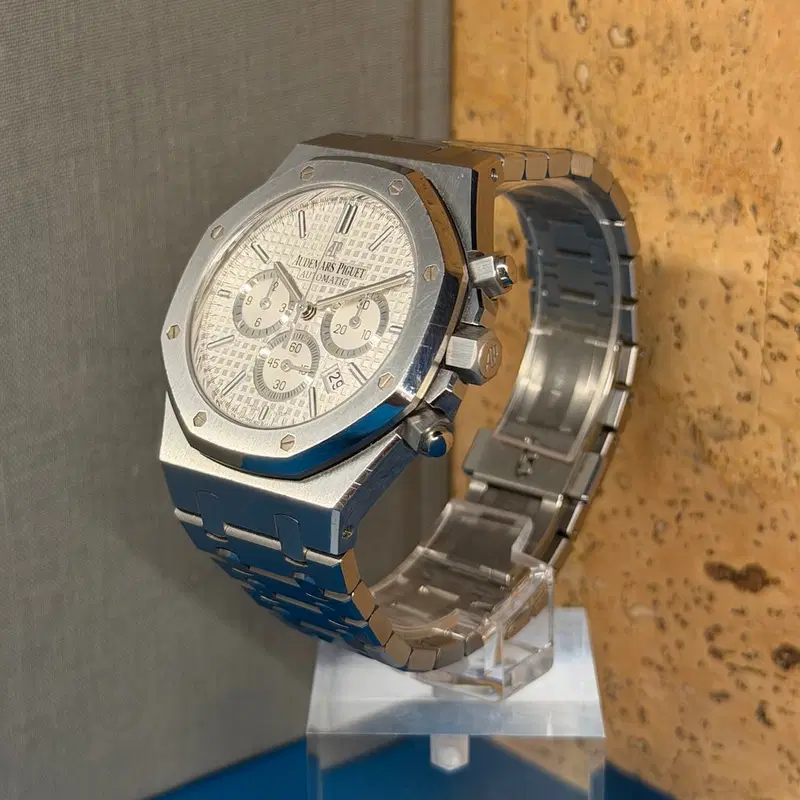 Audemars Piguet Royal Oak. 26320ST.OO.1220ST.02