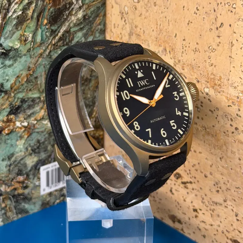 IWC Big Pilot's "MR Porter Ed. 1". IW329703