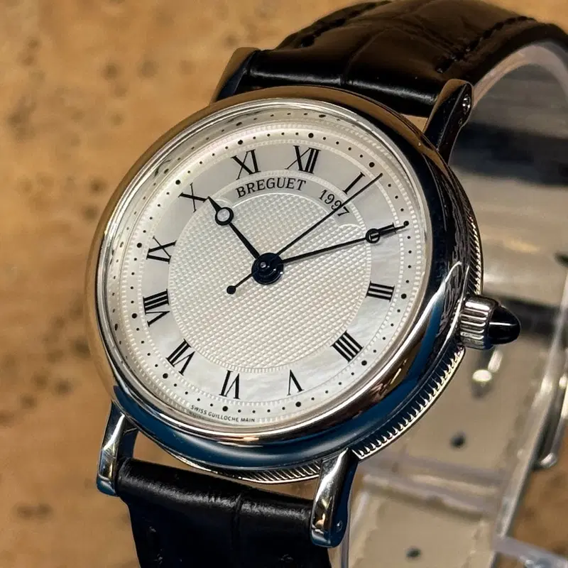 Breguet Classique. 8067BB/52/964