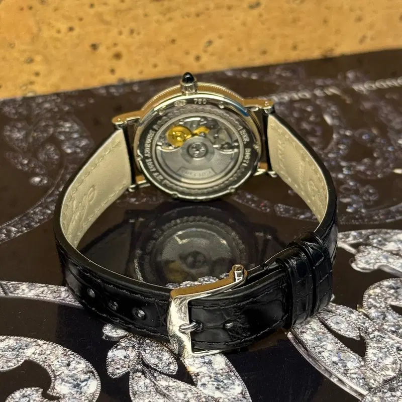 Breguet Classique. 8067BB/52/964