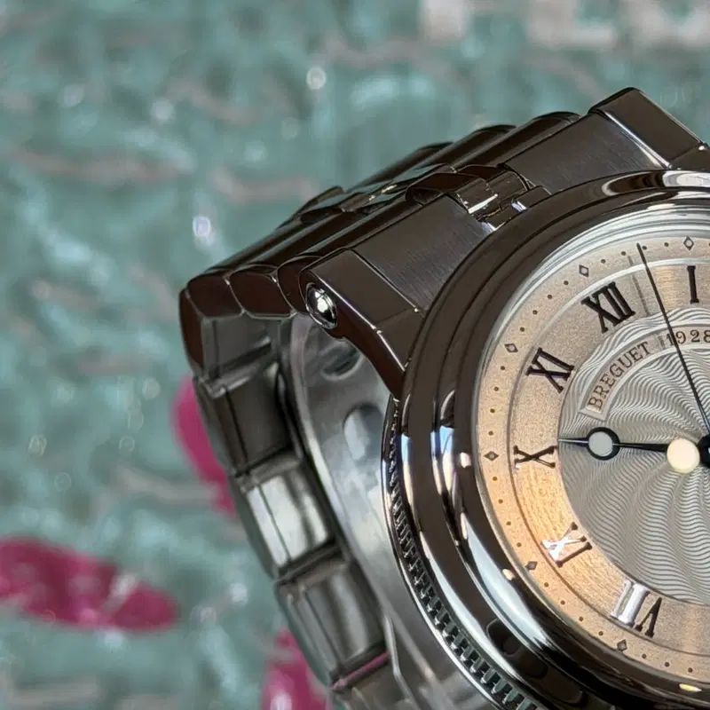 Breguet Marine Big Date. 5817ST/12/SV0