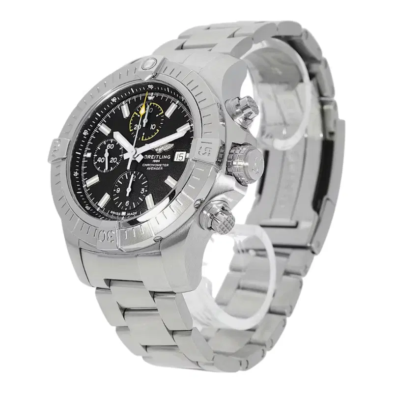 Breitling Avenger. A13317101B1A1