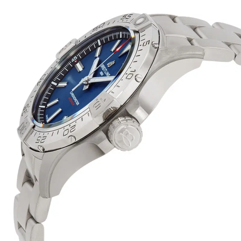 Breitling Avenger. A17328101C1A1