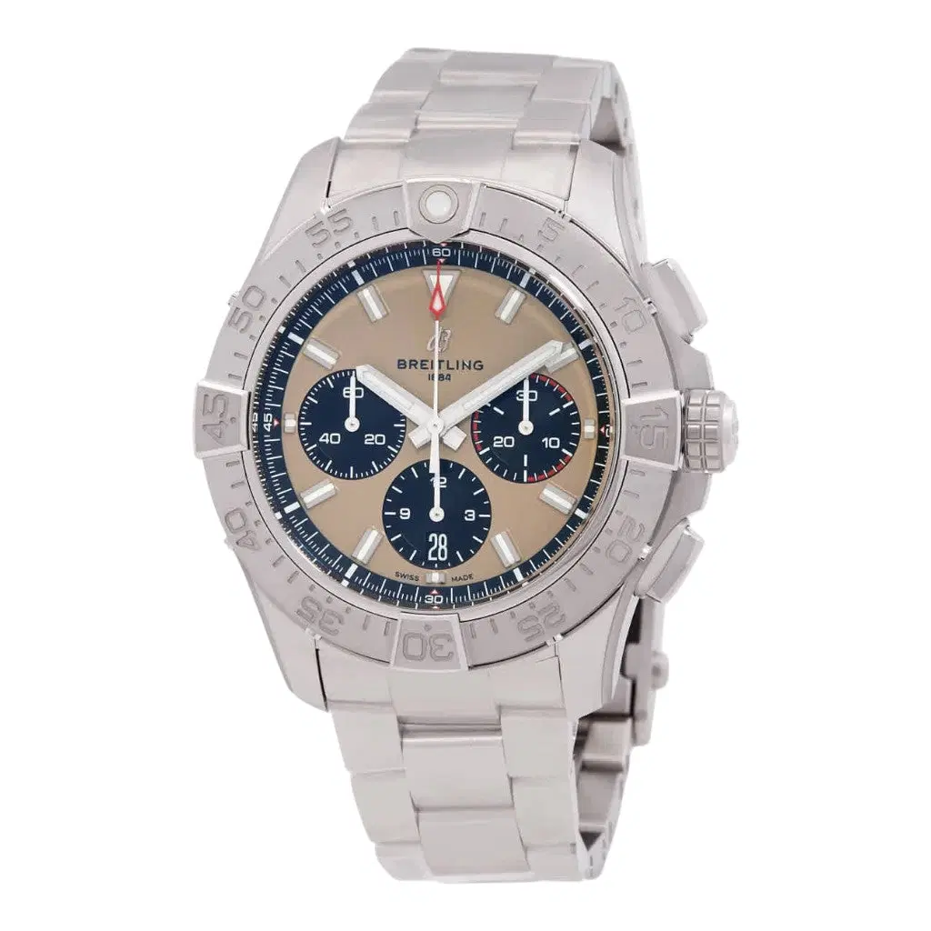 Breitling Avenger. AB0147101A1A1