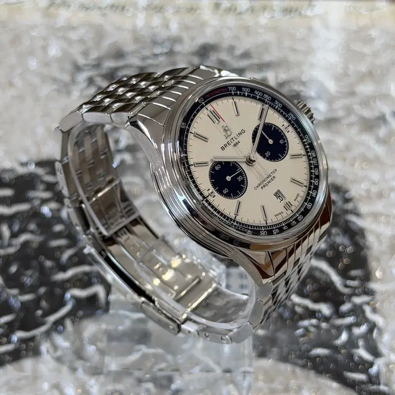 Breitling Premier B01. AB0118221G1A1