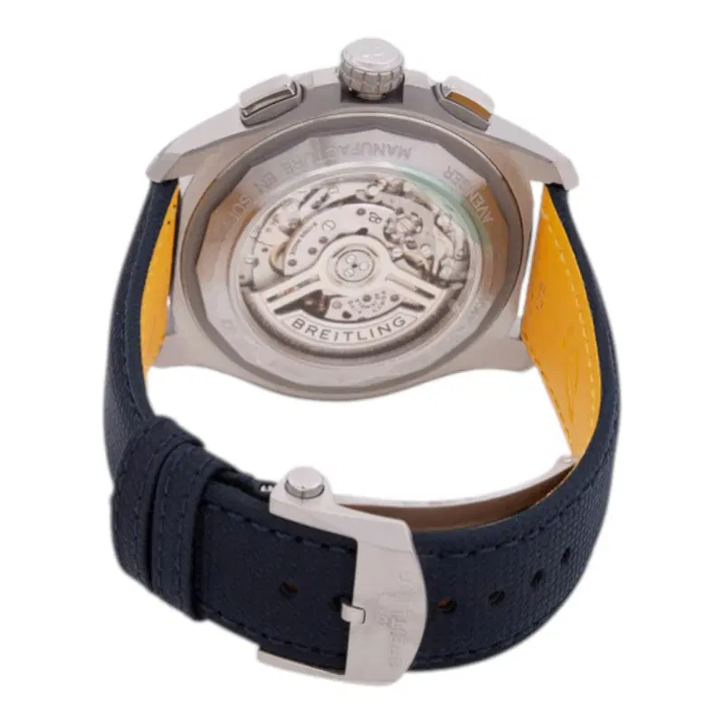 Breitling Super Avenger. EB0148101C1X1