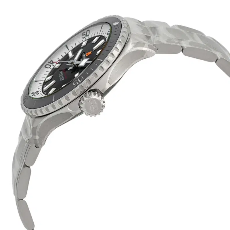 Breitling Superocean. A17375211B1A1