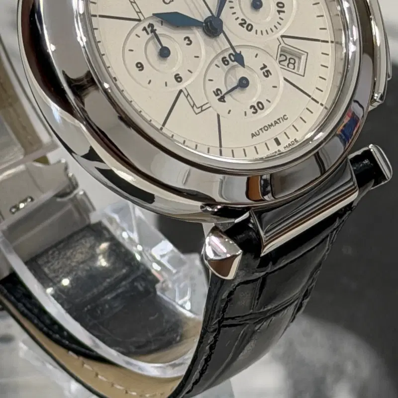 Cartier Pasha Chronograph. W3108555