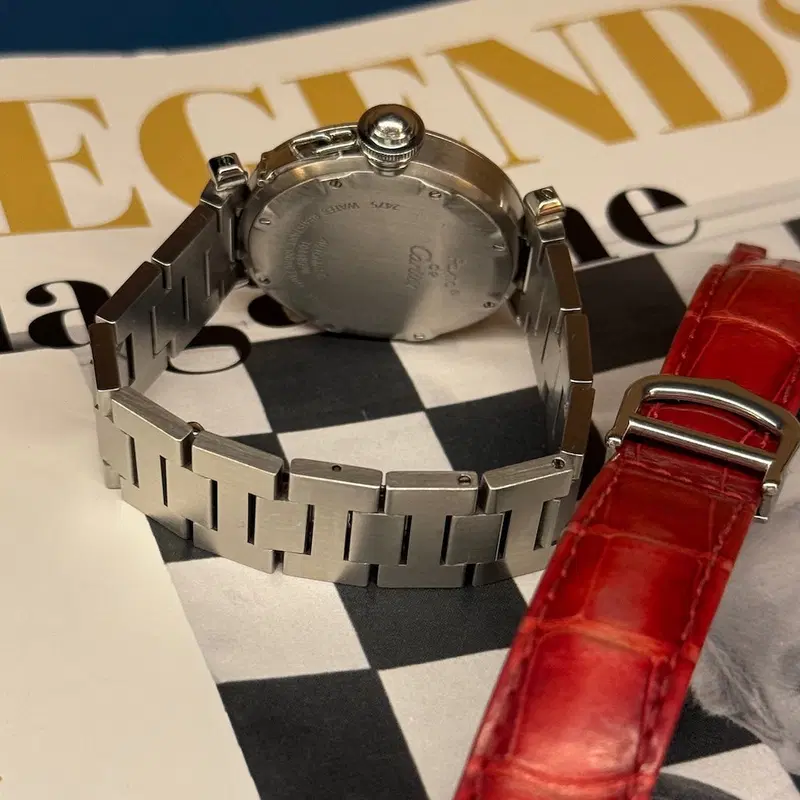 Cartier Pasha. W31074M7