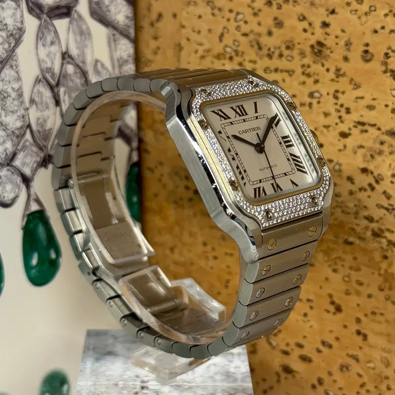 Cartier Santos Medium. W4SA0005
