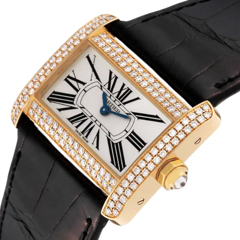 Cartier Tank Divan. WA301036