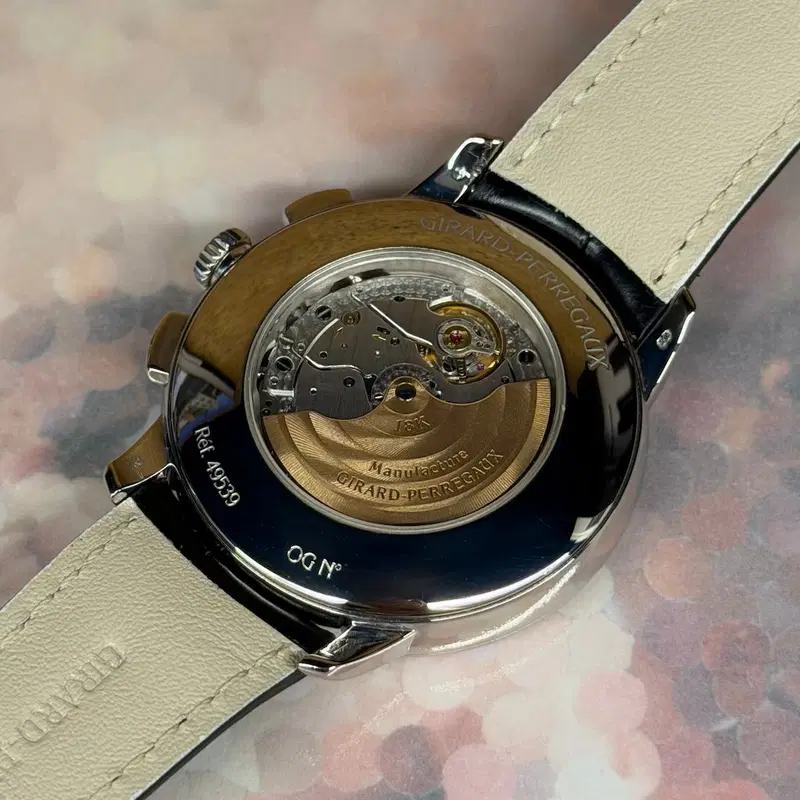 Girard Perregaux 1966. 49539-53-151-BK6A