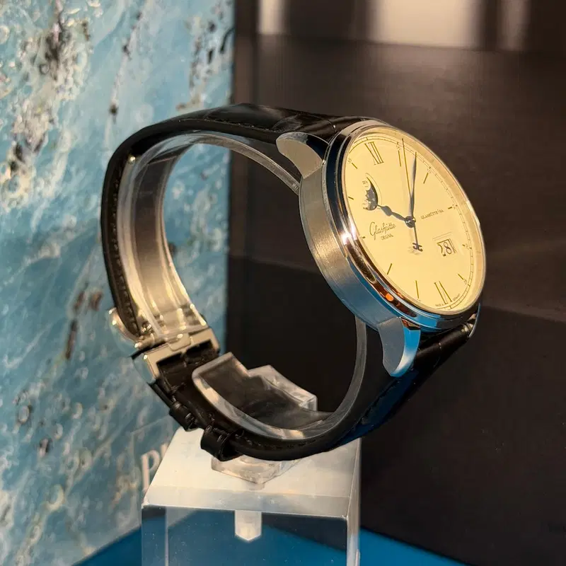 Glashütte Original Senator Excellence. 1-36-04-01-02-30