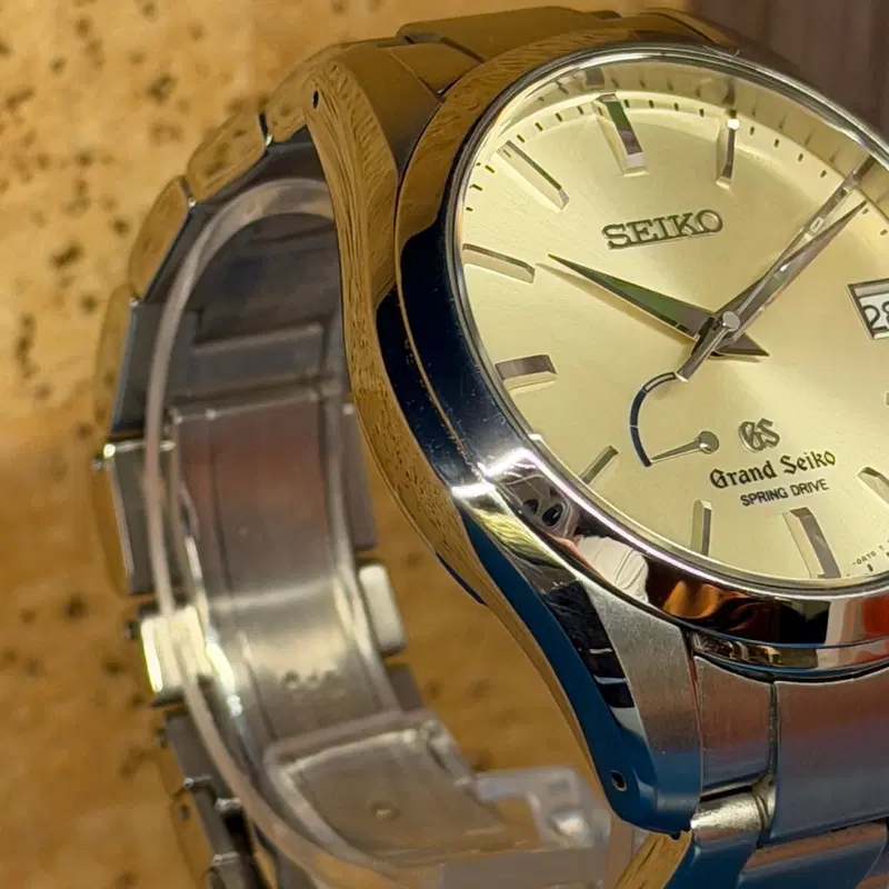 Grand Seiko Spring Drive. SBGA083