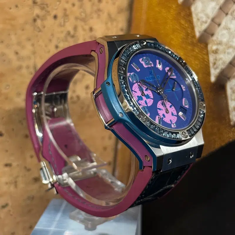 Hublot Big Bang Pop Art. 341.SL.5199.LR.1907.POP14
