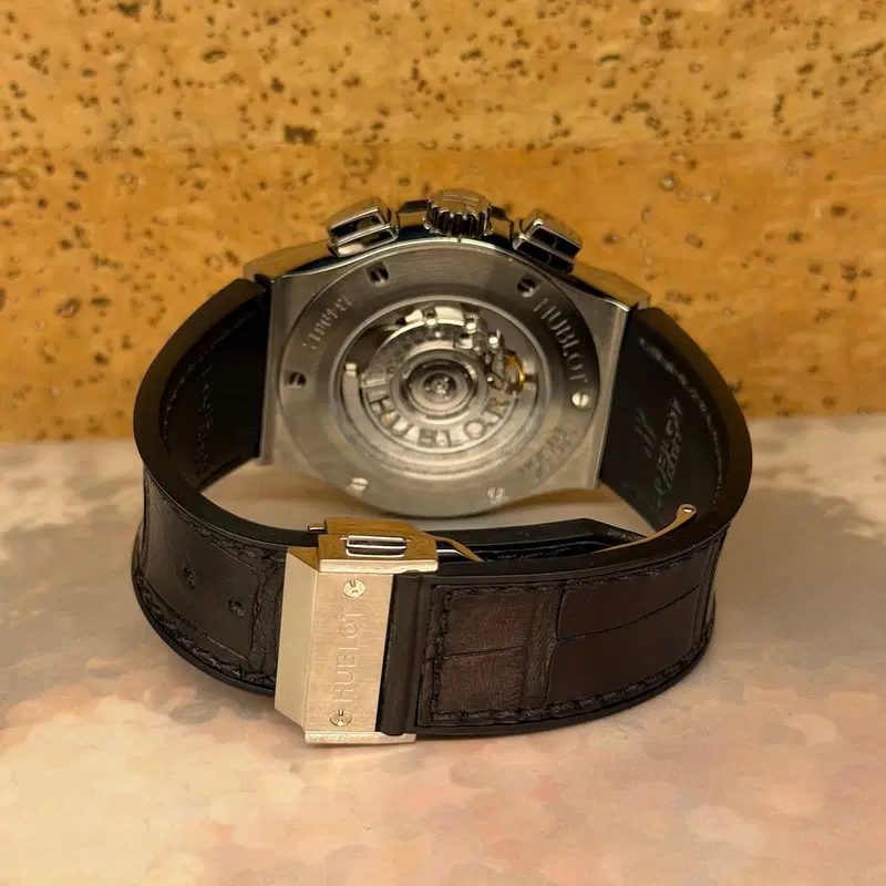Hublot Classic Fusion. 525.NX.0170.LR