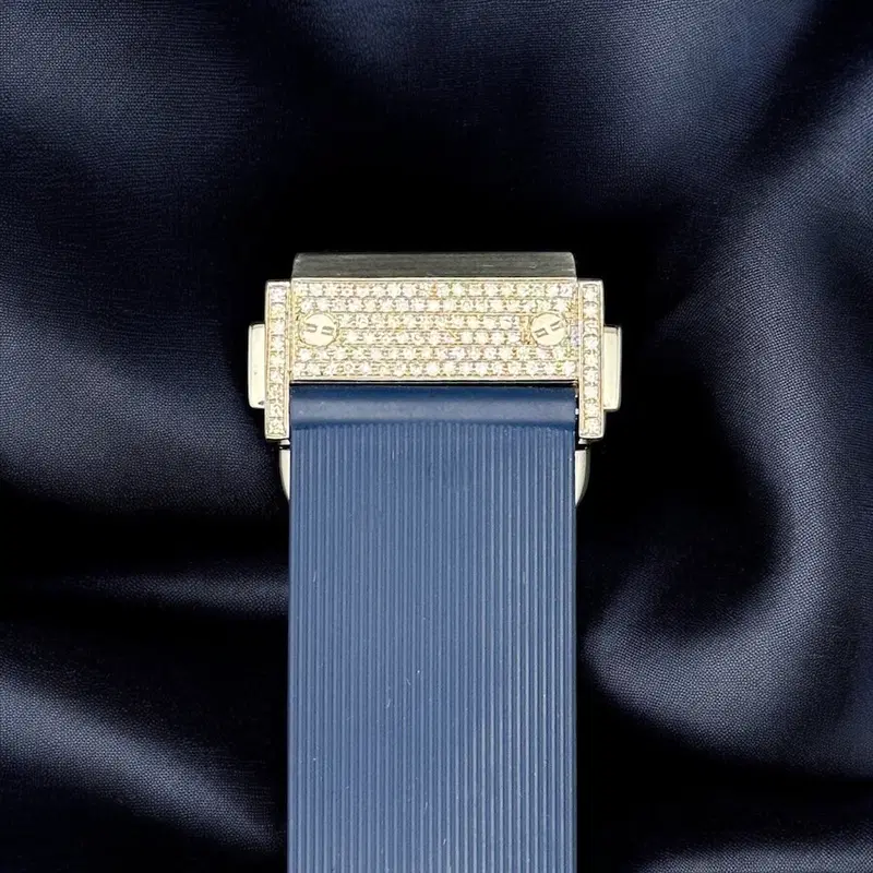 Hublot Classic Fusion Iced Out Custom. 542.NX.7170.LR