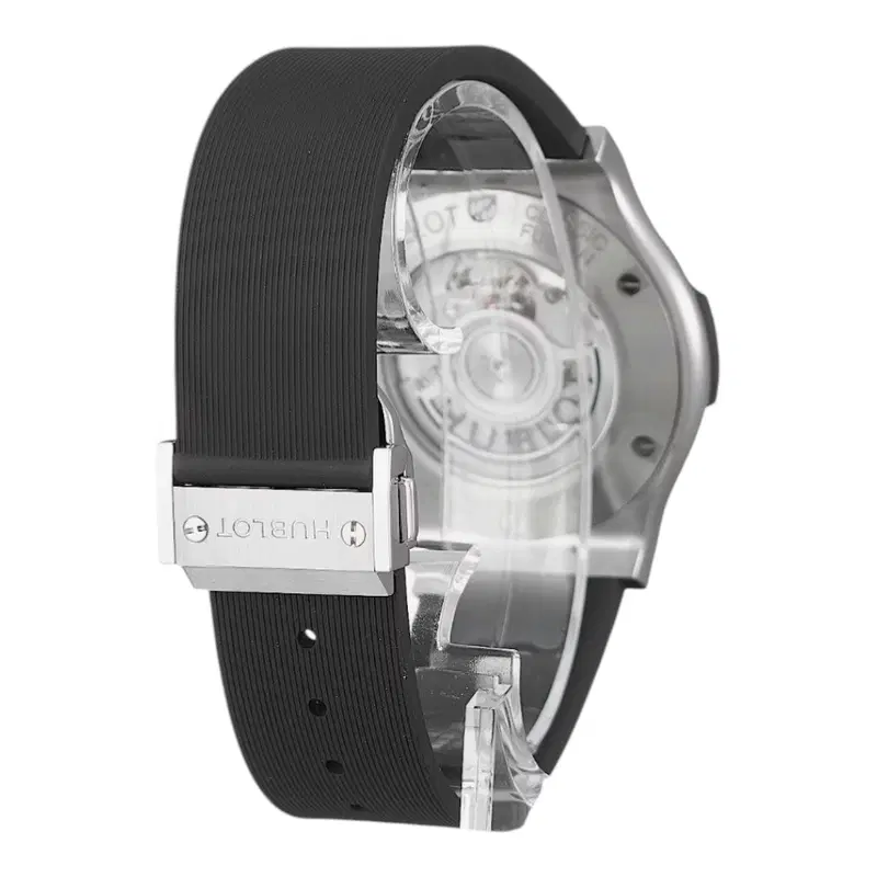 Hublot Classic Fusion Titanium. 542.NX.1171.RX