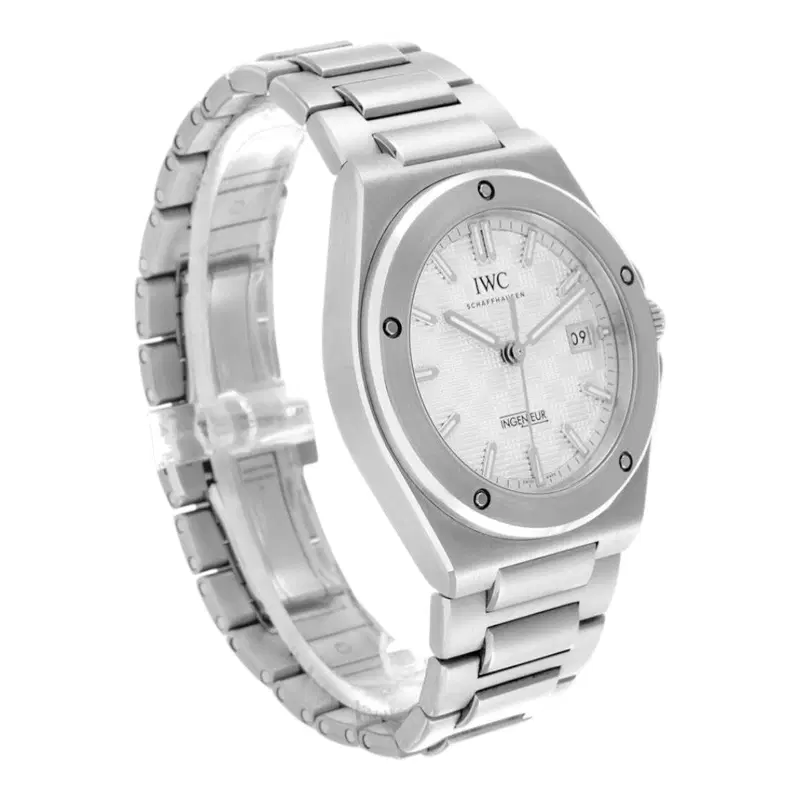 IWC Ingenieur Automatic 40. IW328902