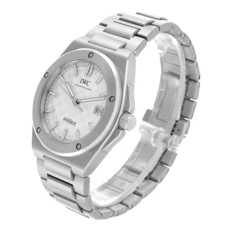 IWC Ingenieur Automatic 40. IW328902