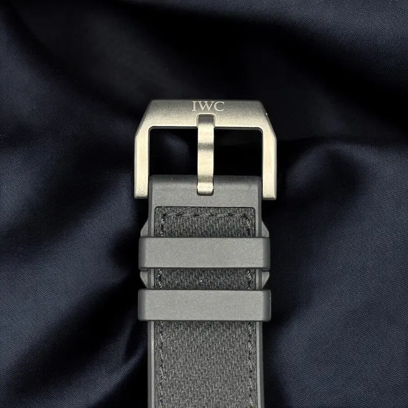 IWC Ingenieur. IW322404