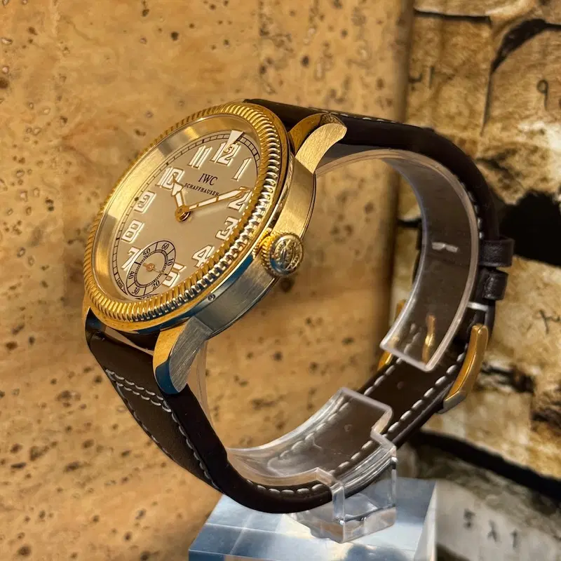 IWC Pilot. IW325403