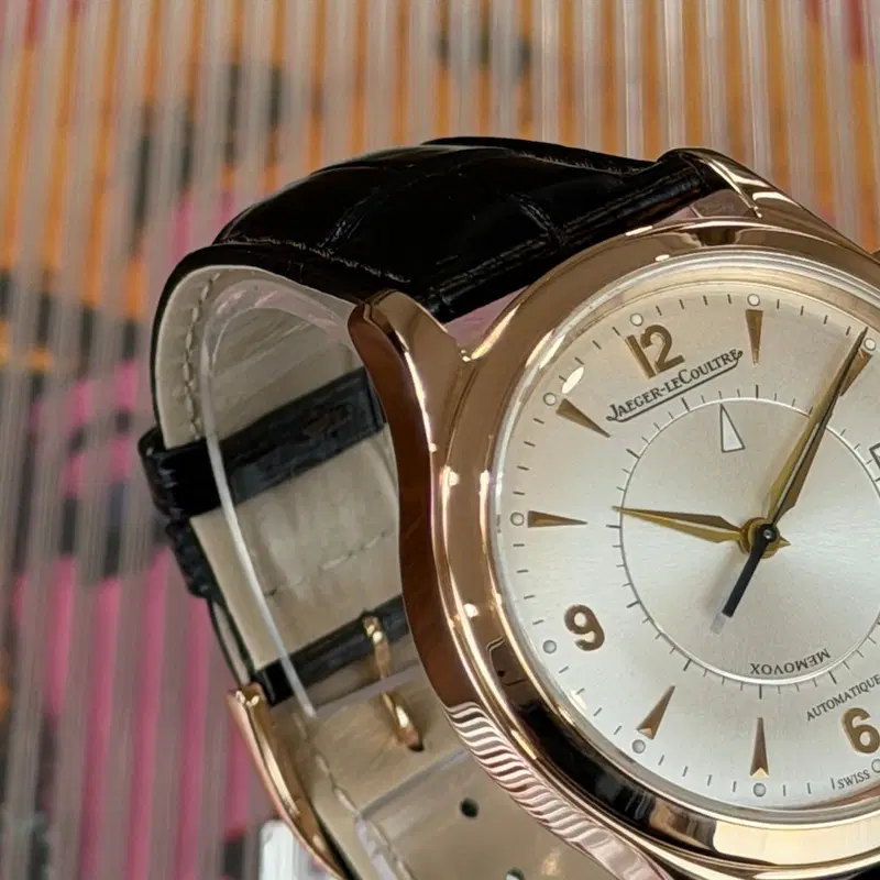 Jaeger-LeCoultre Master Memovox. Q1412530