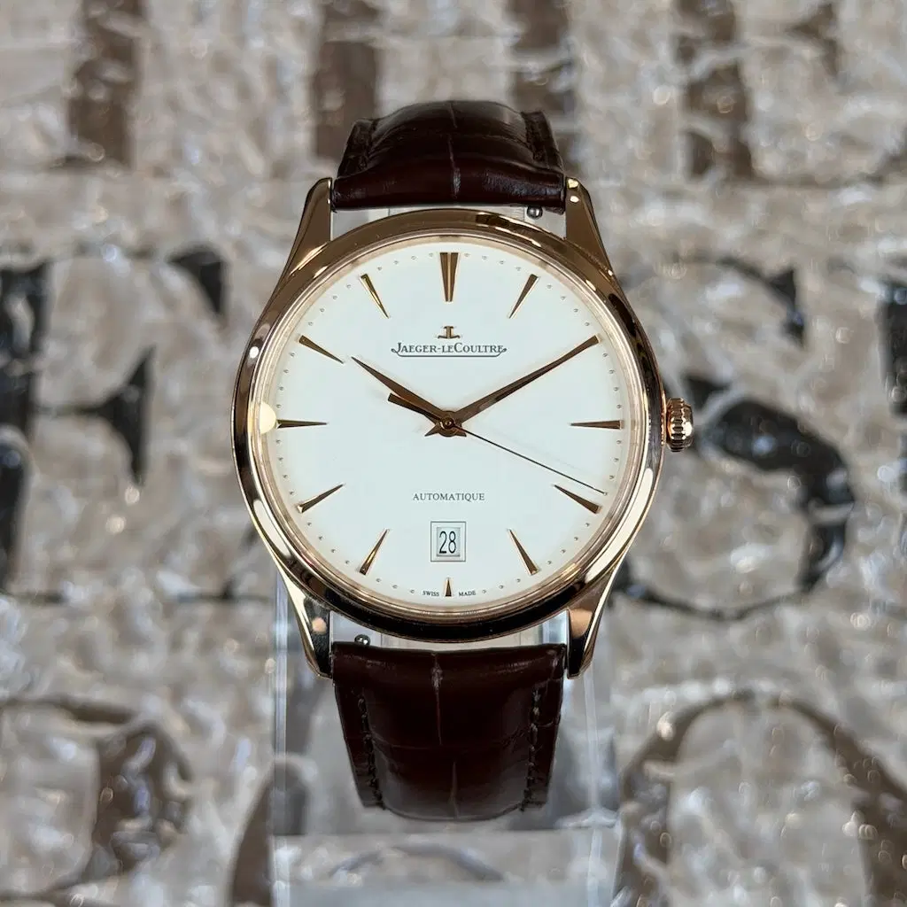 Jaeger-LeCoultre Master Ultra Thin Date. Q1232510