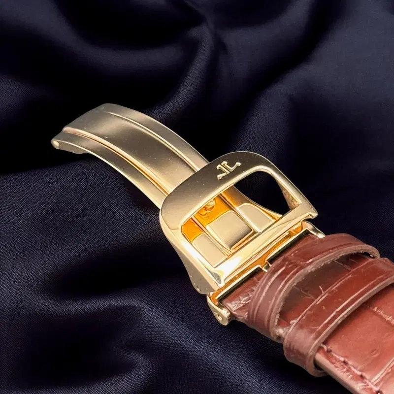 Jaeger-LeCoultre Reverso. Q3032420