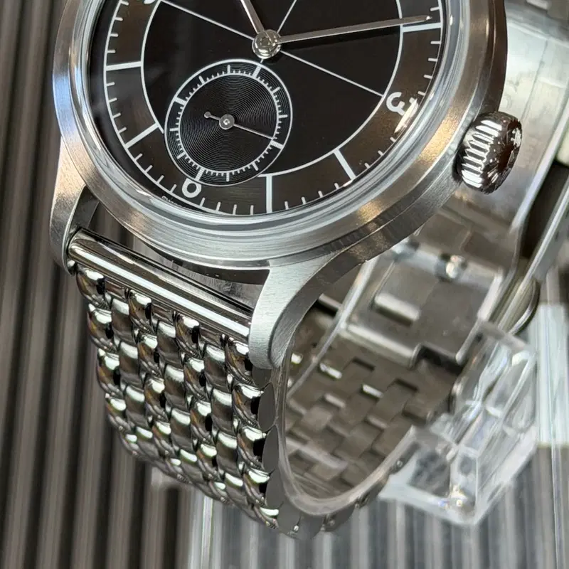 Longines Heritage Classic Sector Dial. L2.828.4.53.6