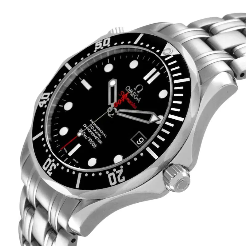 Omega Seamaster "007 James Bond". 212.30.41.20.01.001