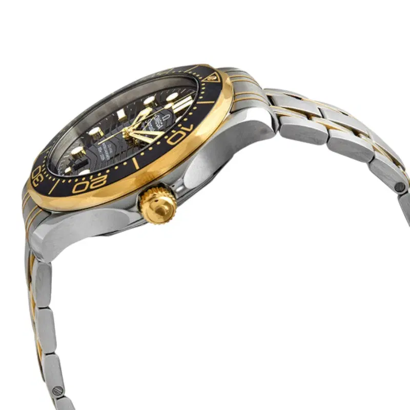 Omega Seamaster Diver. 210.20.42.20.01.002