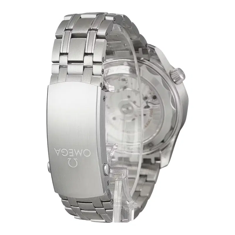 Omega Seamaster Diver. 210.30.44.51.06.001