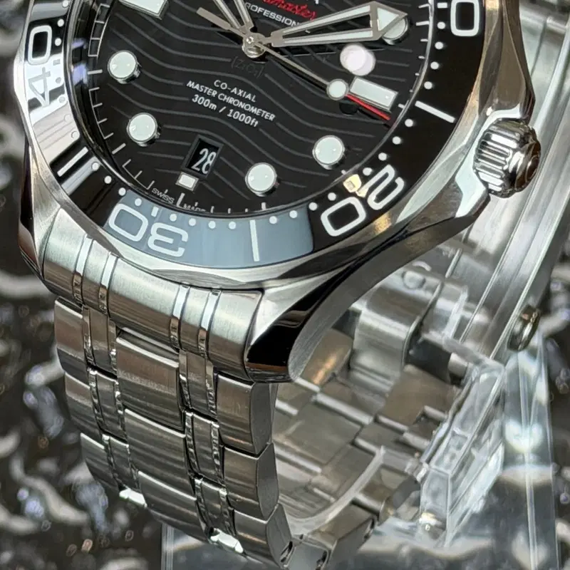 Omega Seamaster Diver 300 M. 210.30.42.20.01.001