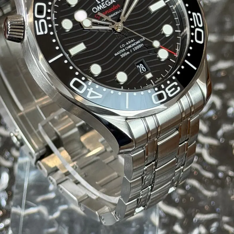 Omega Seamaster Diver 300 M. 210.30.42.20.01.001