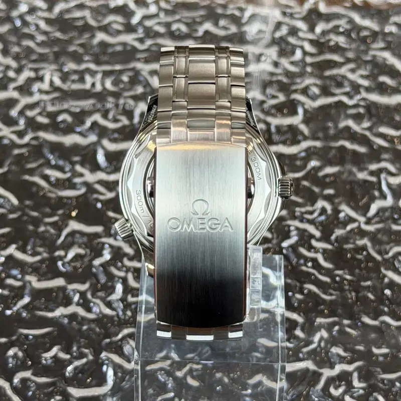 Omega Seamaster Diver 300 M. 210.30.42.20.01.001