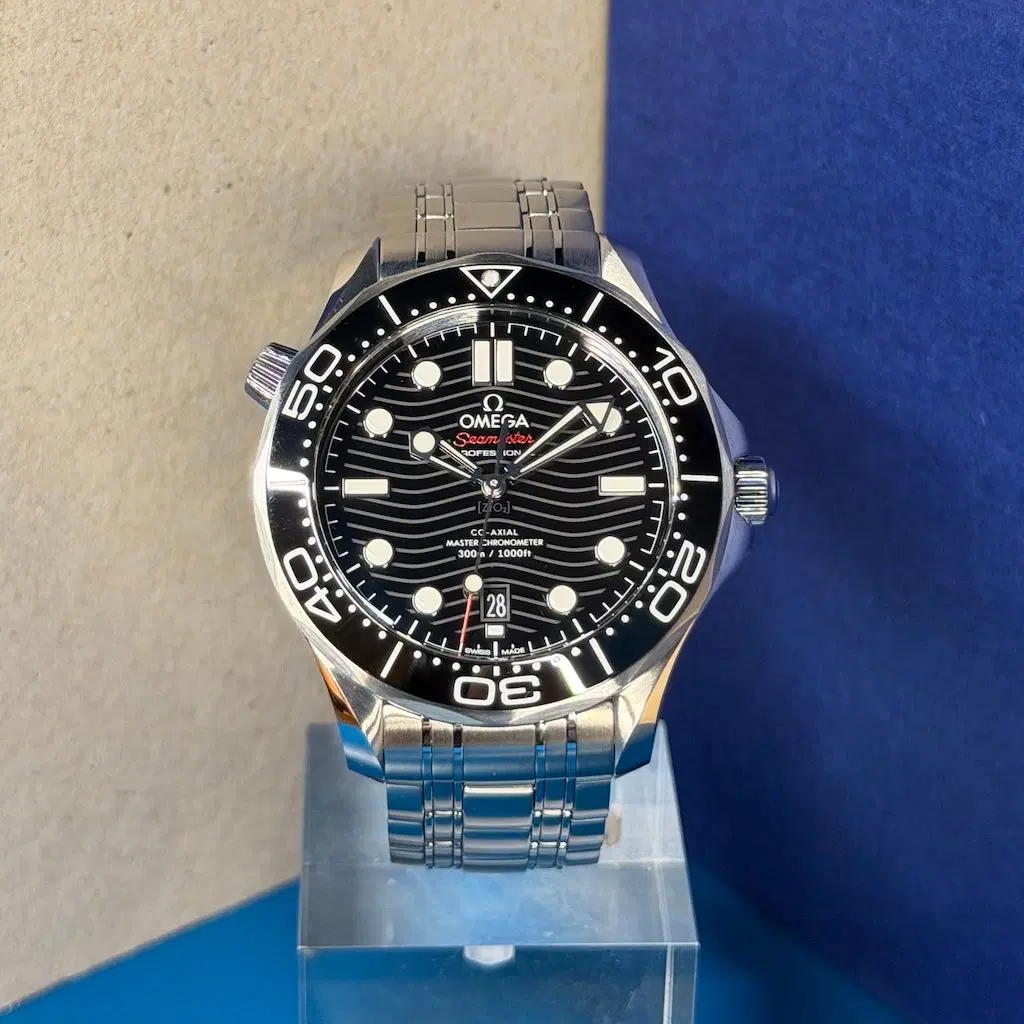 Omega Seamaster Diver 300M. 210.30.42.20.01.001