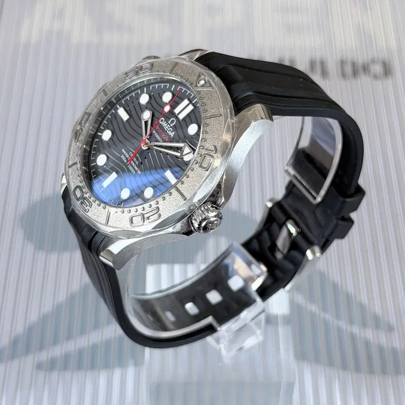 Omega Seamaster Diver 300M "Nekton". 210.32.42.20.01.002