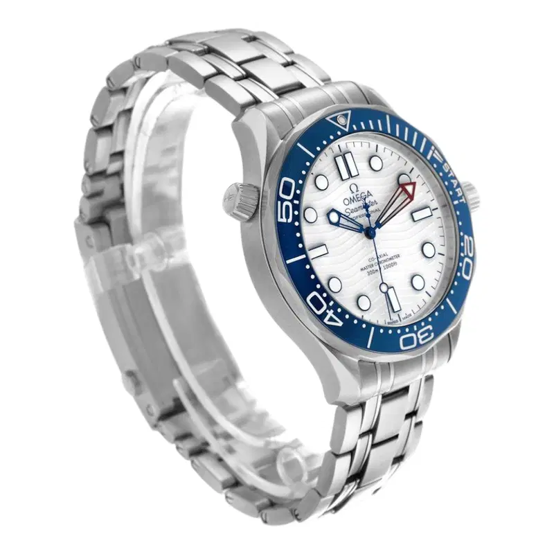 Omega Seamaster Diver America's Cup. 210.30.42.20.04.002