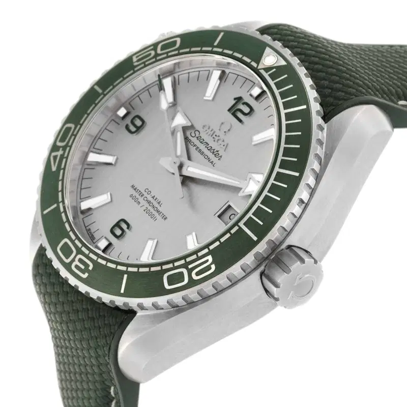 Omega Seamaster Planet Ocean 600M. 215.32.44.21.06.001