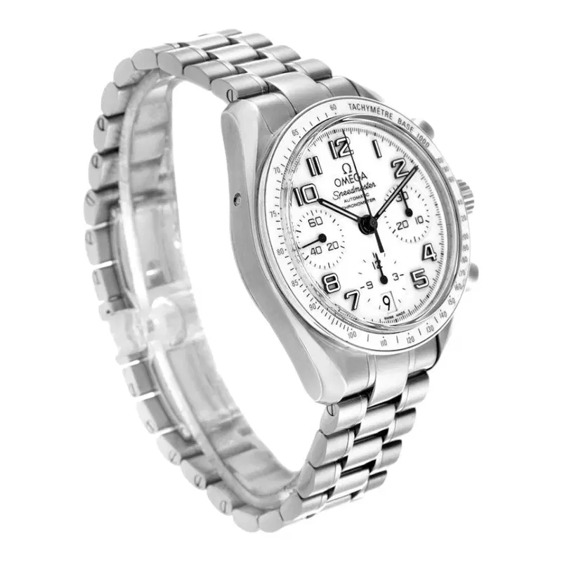 Omega Speedmaster. 324.30.38.40.04.001