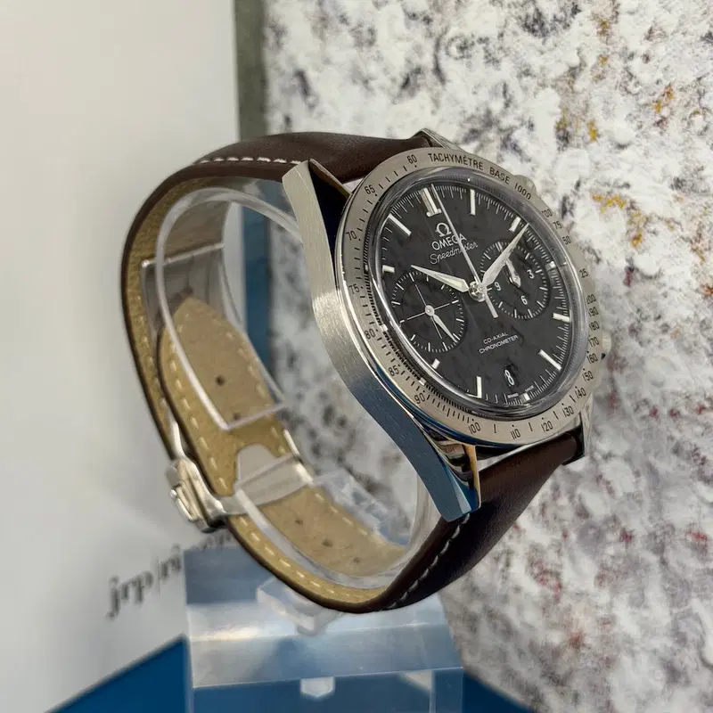 Omega Speedmaster 57. 331.12.42.51.01.001