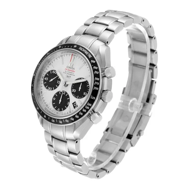 Omega Speedmaster Japan Limited Edition. 323.30.40.40.02.001