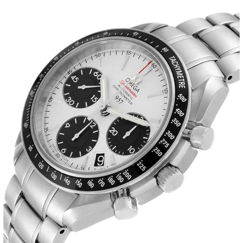 Omega Speedmaster Japan Limited Edition. 323.30.40.40.02.001