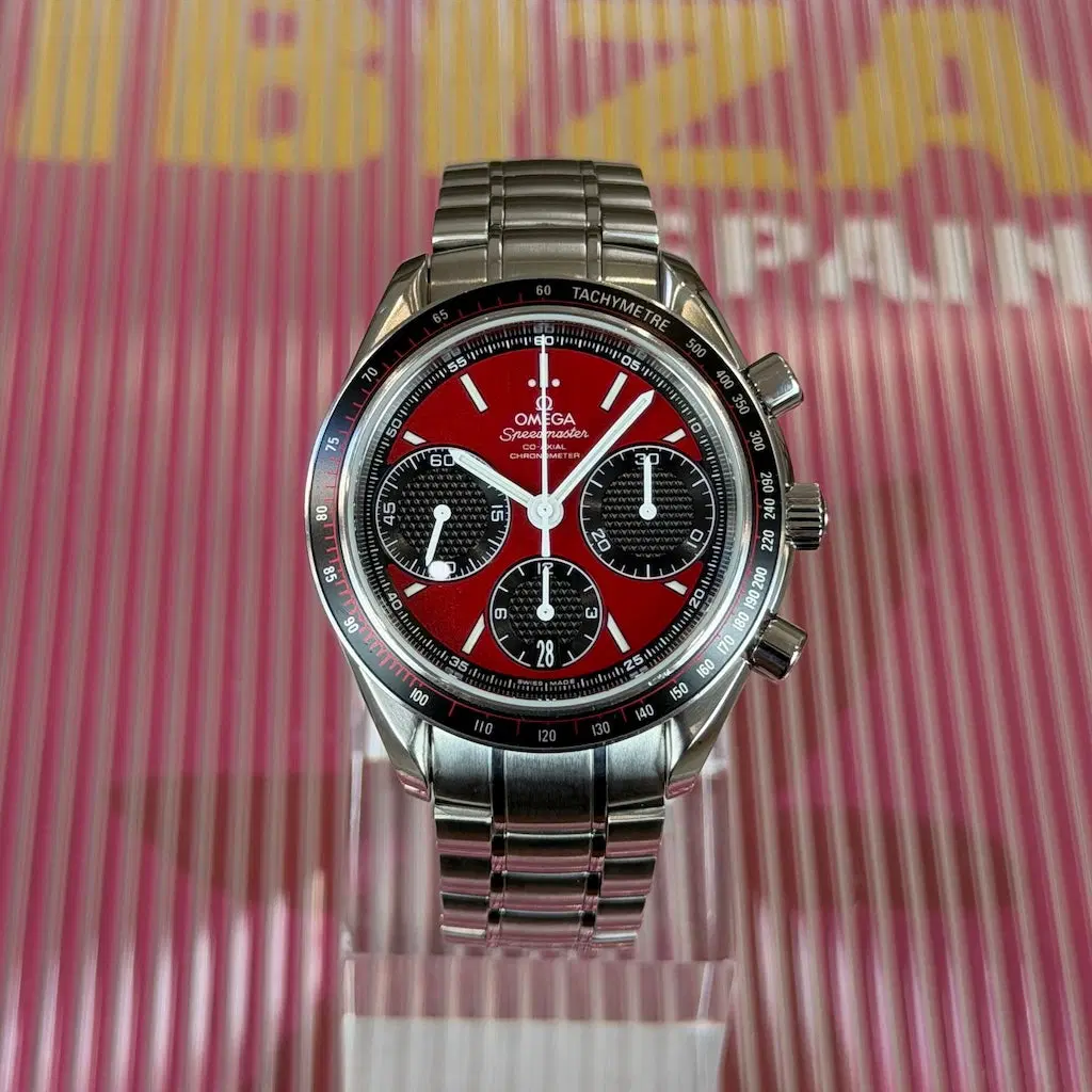 Omega Speedmaster Racing. 326.30.40.50.11.001