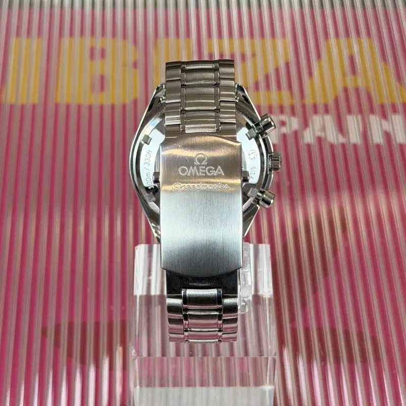 Omega Speedmaster Racing. 326.30.40.50.11.001